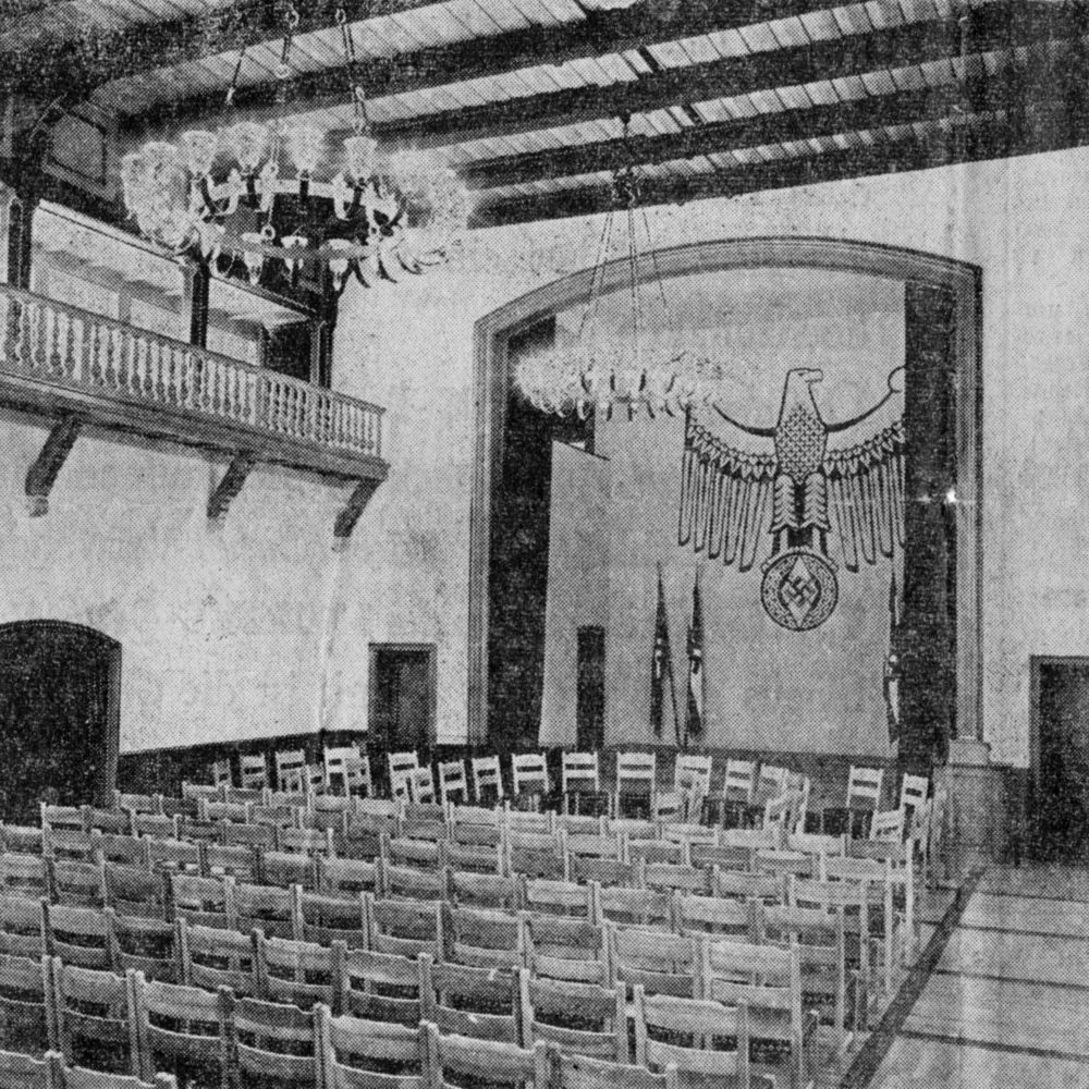 Hannover: Festsaal der Hitler-Jugend im Ballhof, 1939. Bildarchiv Historisches Museum Hannover