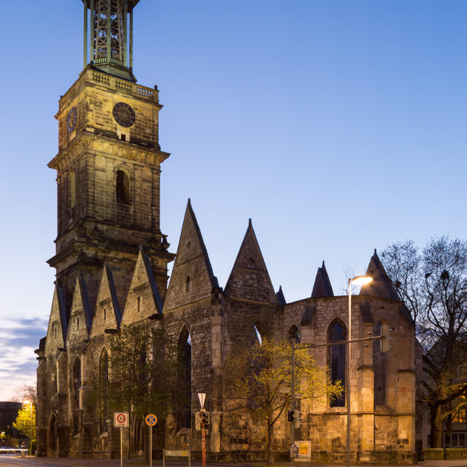 Hannover: Ruine der Aegidienkirche, 2015. Foto von Christian A. Schröder (ChristianSchd), Wikimedia Commons